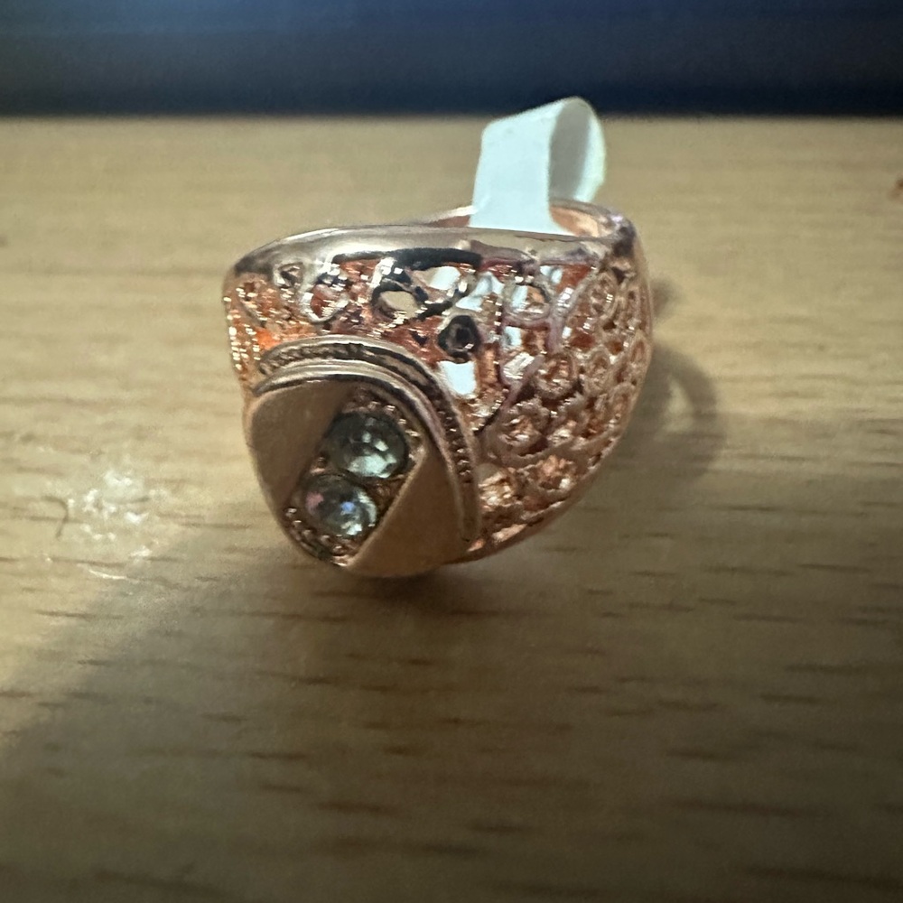Intricate rose Gold plated Men's Ring with Crystal Details